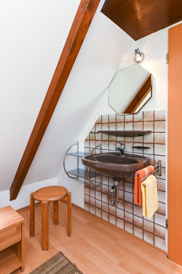 Hus achtern Diek Bensersiel Exterior foto
